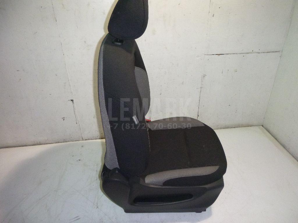 Сиденье переднее правое для  Citroen C4 2004-2011