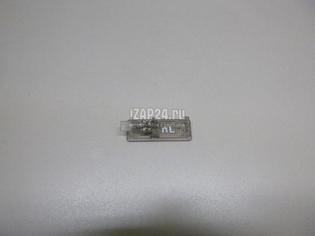XDC000030 Плафон салонный Land Rover Range Rover III (LM) (2002 - 2012)