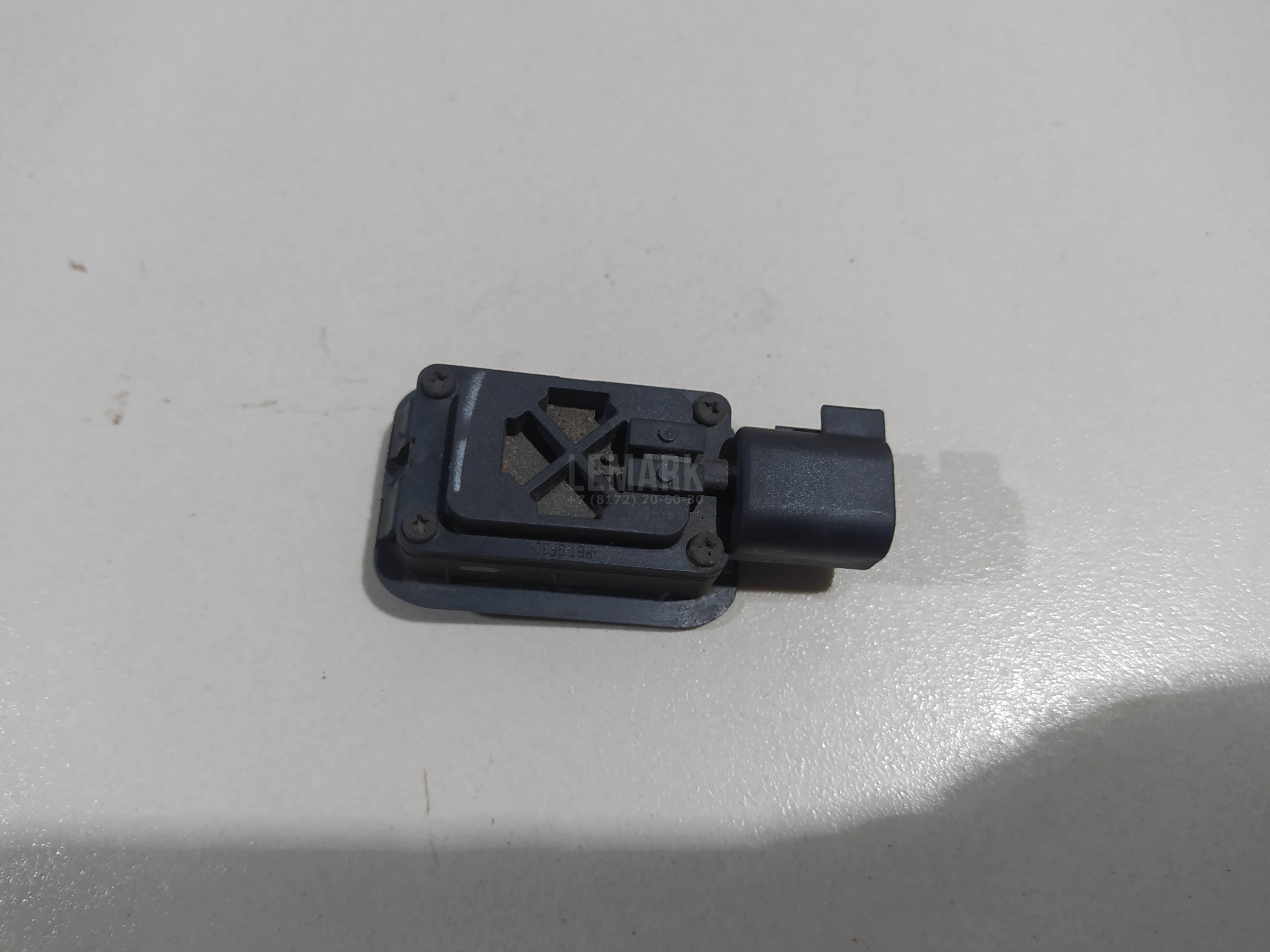 Кнопка открывания багажника для  Ford C-MAX 2010-2019