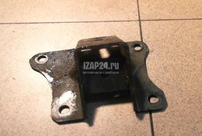 WL5139020 Кронштейн двигателя Mazda B-серия (UN) (1999 - 2006)