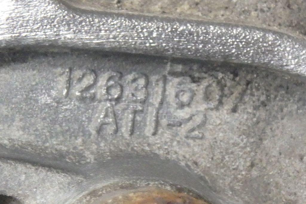 Кронштейн масляного фильтра для  Audi A3 (8L1) 1996-2003