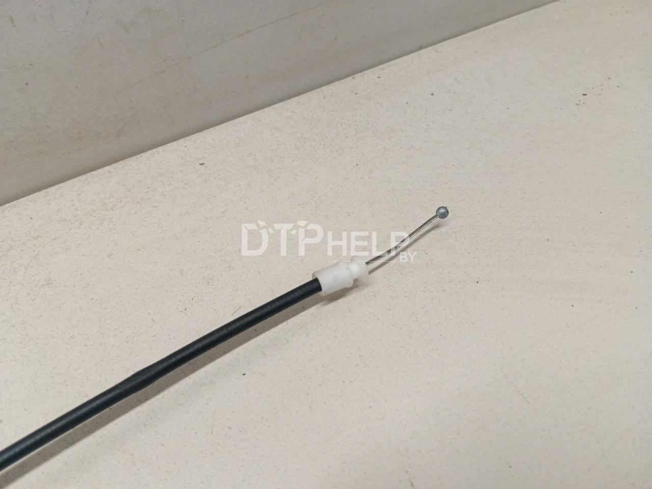 Фото Замок багажника для Mercedes W203  2001