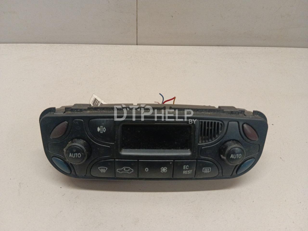 Фото Блок управления климатической установкой для Mercedes W203  2001