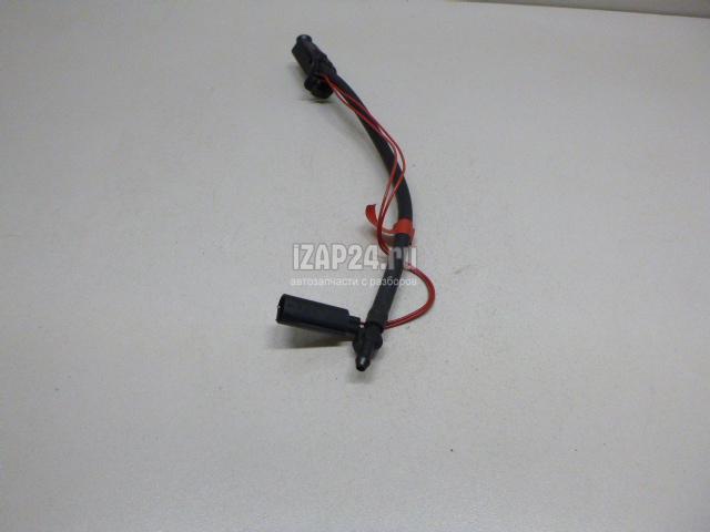 LR068874 Форсунка омывателя лобового стекла Land Rover Range Rover IV 2013