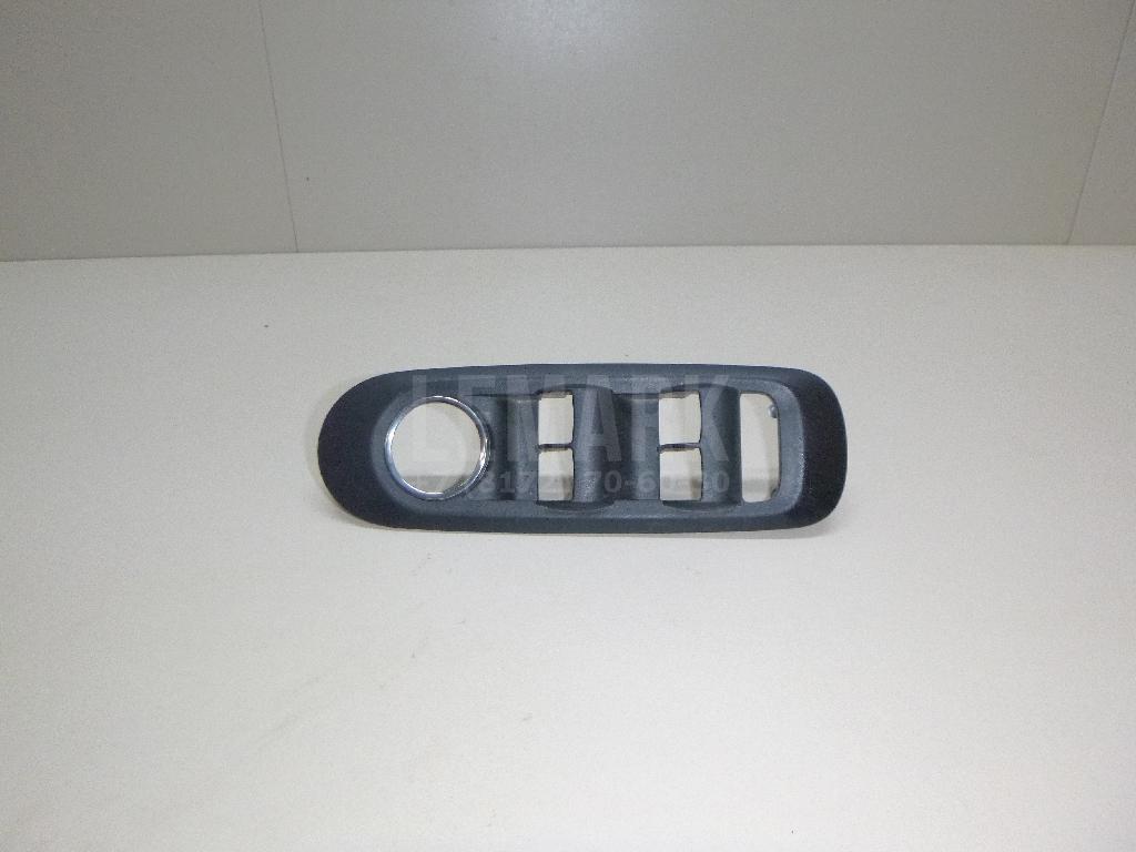 Накладка блока управления стеклоподъемниками 7S7114B076BC3ZHE Ford