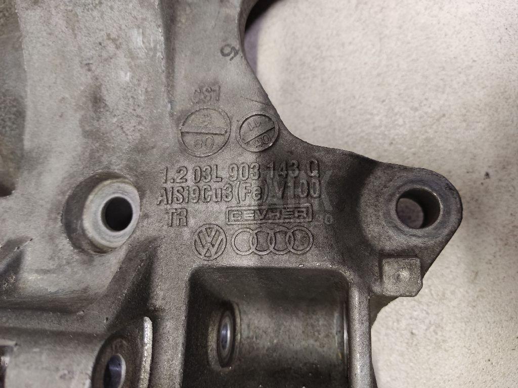Кронштейн генератора для  BMW 7-serie G11/G12 2015-2022