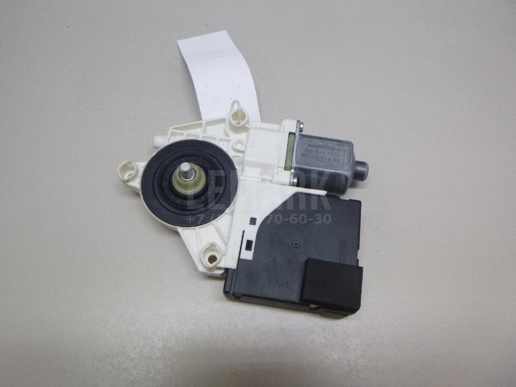 Моторчик стеклоподъемника 561959701CZ0U VAG