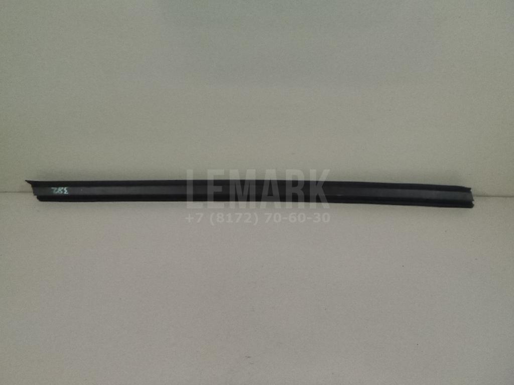 Накладка стекла переднего левого для  BMW 7-serie F01/F02 2008-2015