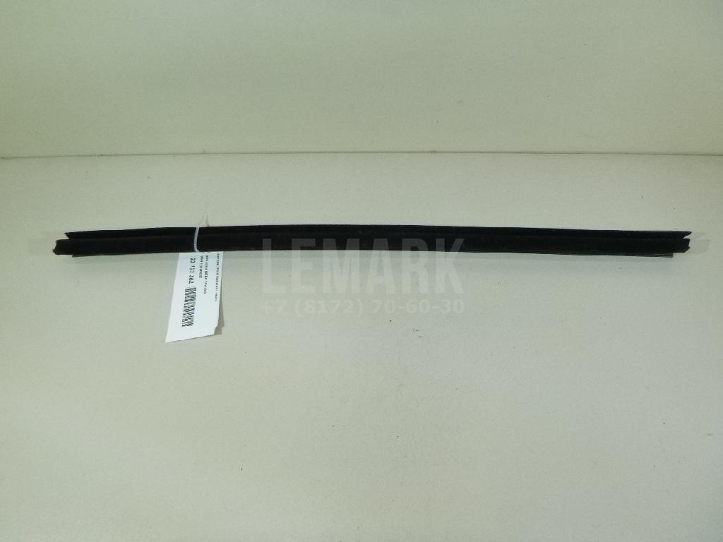 Накладка стекла переднего левого для  BMW 7-serie F01/F02 2008-2015