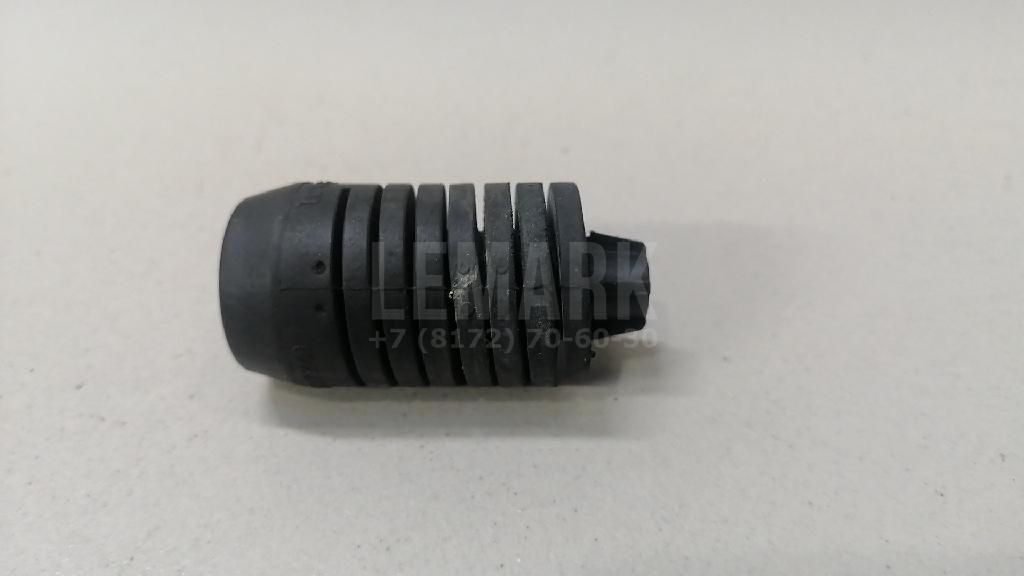 Отбойник крышки багажника для  Astra HD 8 2005-2011
