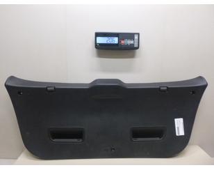Обшивка двери багажника для Kia Venga 2010-2018 с разбора состояние хорошее
