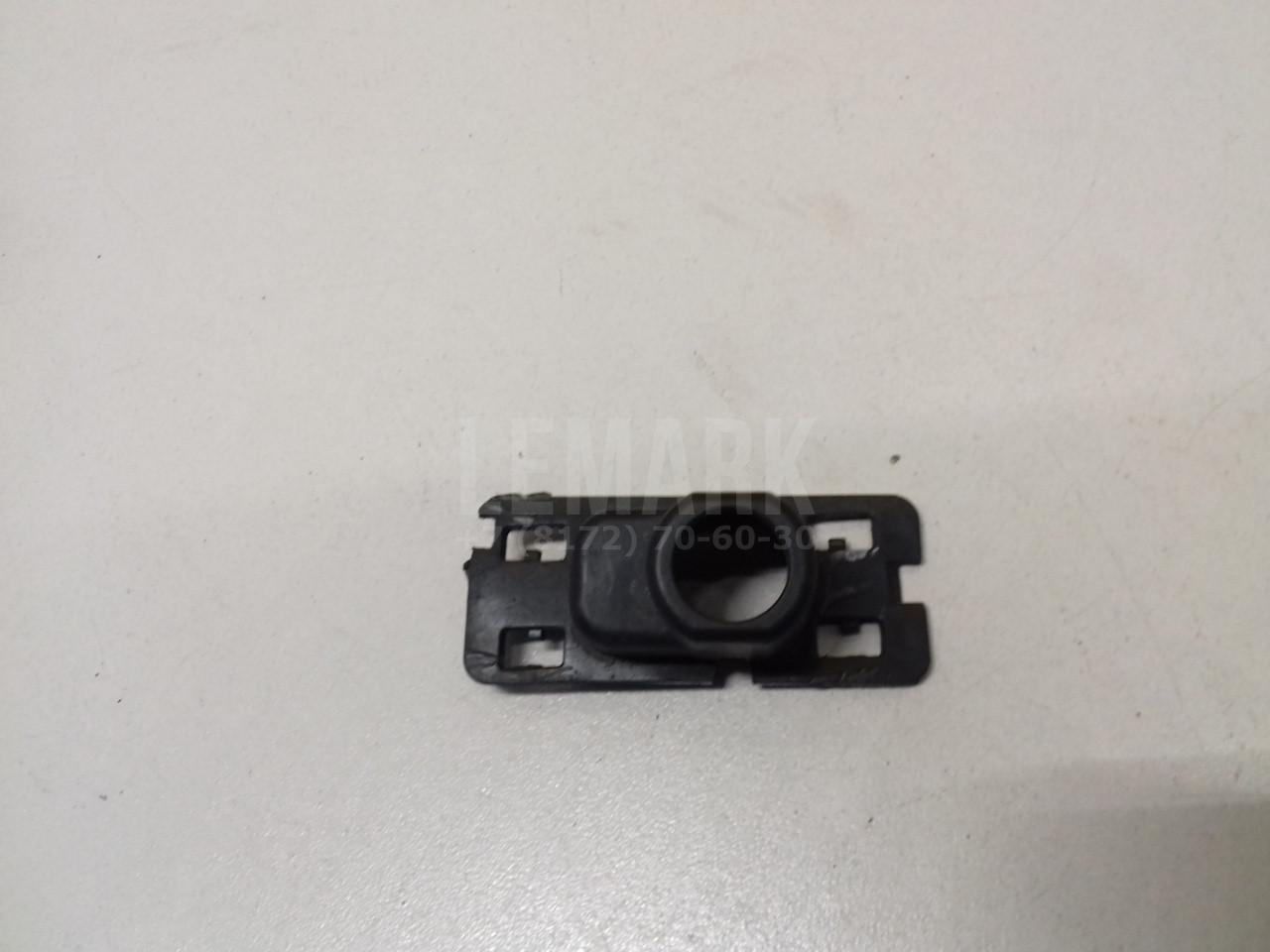 Кронштейн датчика парковки для  BMW 3-serie E90/E91 2005-2012