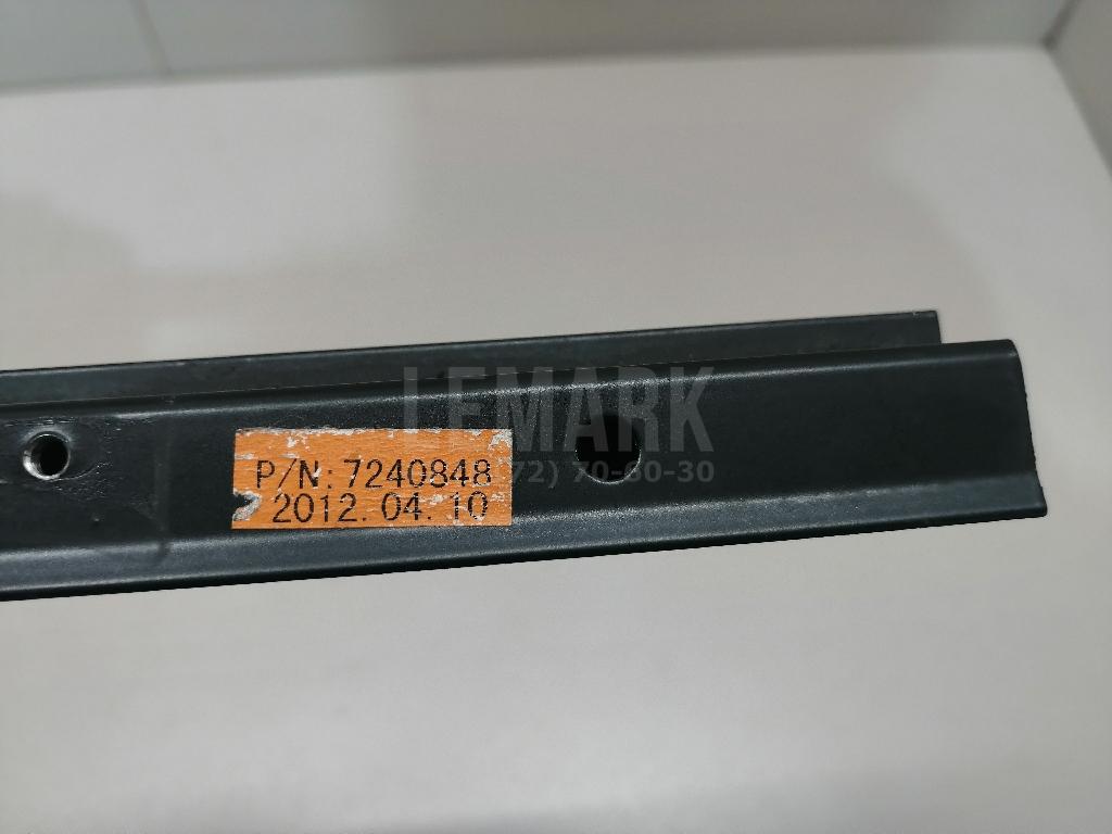 Направляющая стекла двери для  BMW X3 E83 2004-2010