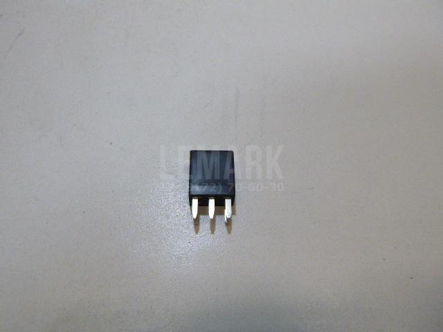 Реле 13500128 GM