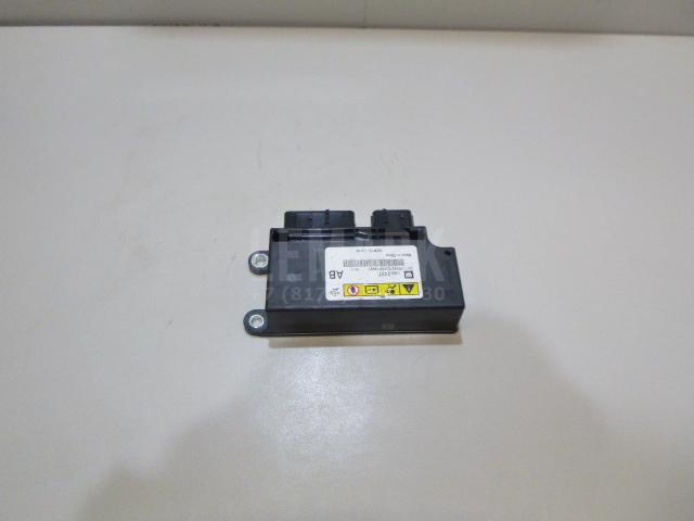 Блок управления AIR BAG 13582437 GM