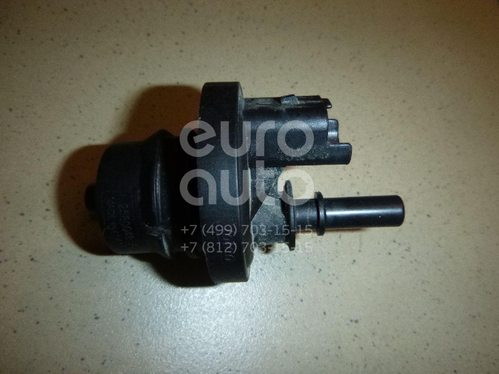 Электромагнитный клапан duster 2. Клапан рециркуляции дастер 2. Клапан рено дастер. Клапан рено дастер. 8200642783 рено дастер.