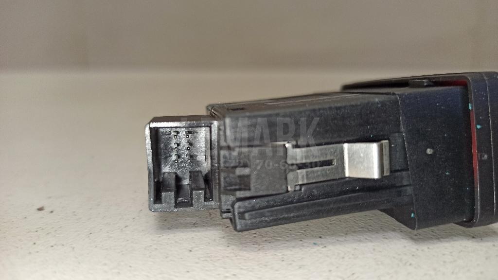 Кнопка аварийной сигнализации для  BMW 7-serie E65/E66 2001-2008
