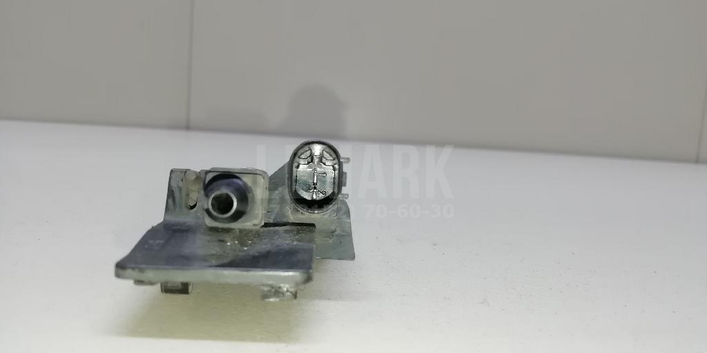 Форсунка омывателя лобового стекла для  Audi V8 1988-1994