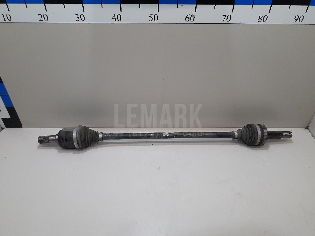 Полуось задняя 49600D7000 Hyundai-Kia