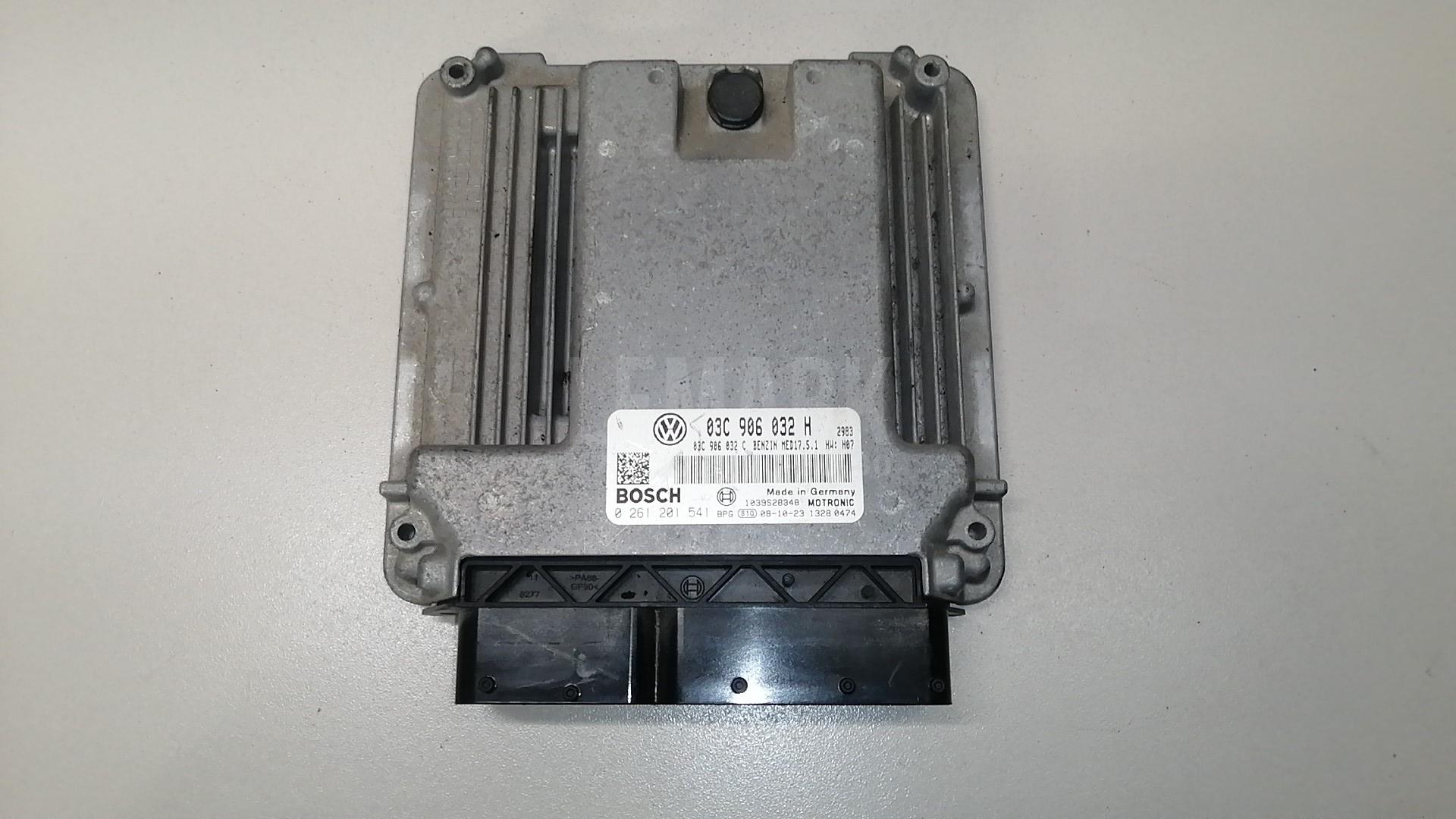 Блок управления двигателем 03C906032H VAG
