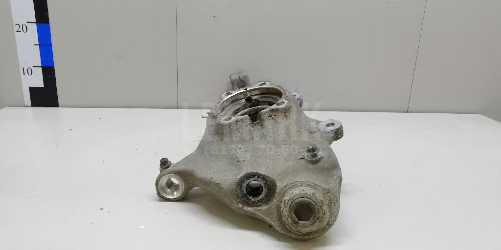 Кулак поворотный передний левый для  Audi A4 [B7] 2005-2007