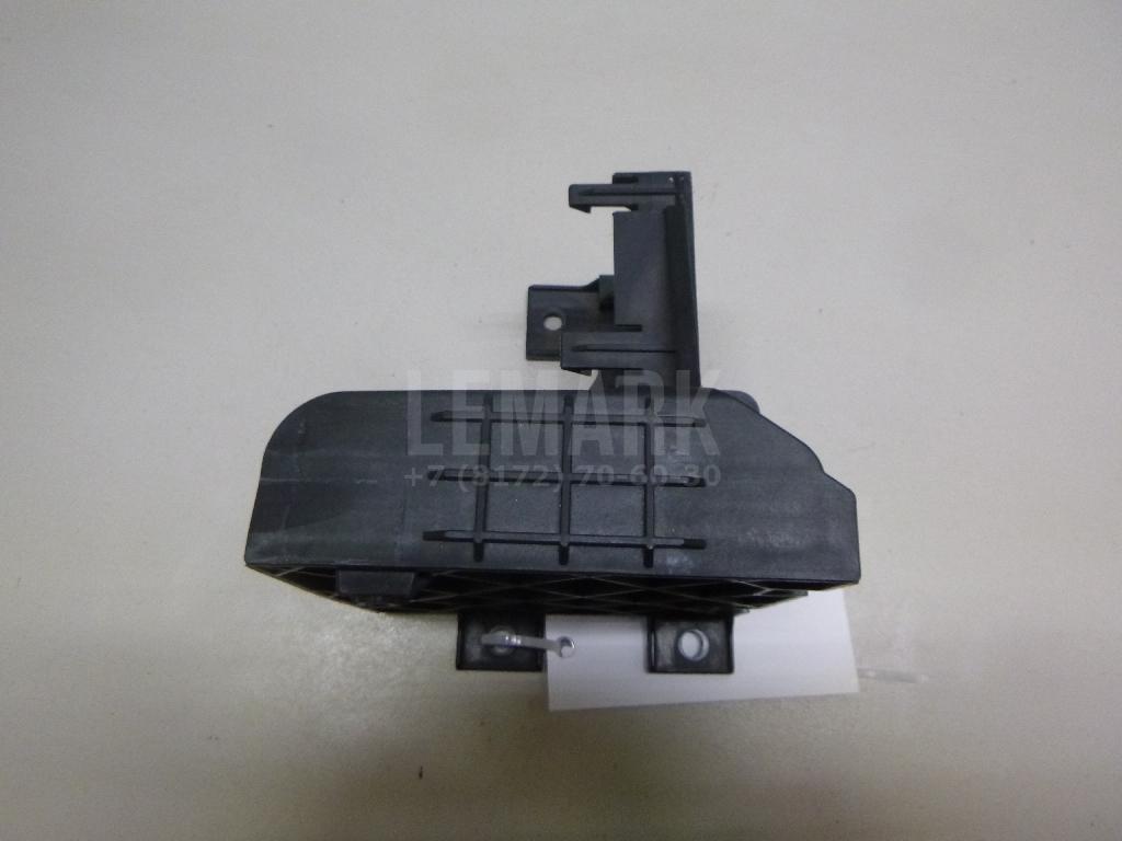 Кронштейн (сопут. товар) для  BMW 3-serie F30/F31/F80 2011-2020
