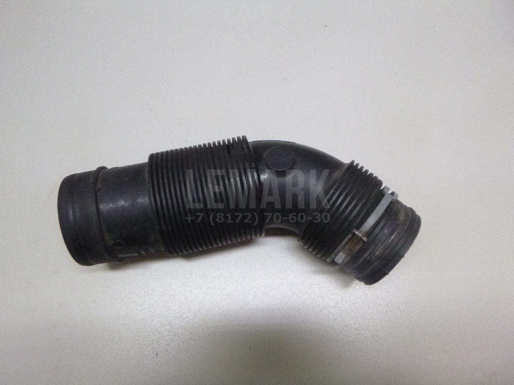 Патрубок воздушного фильтра 7L8129684 VAG