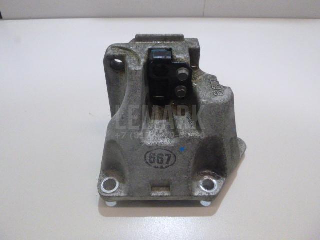 Кронштейн КПП 4521126667 Hyundai-Kia