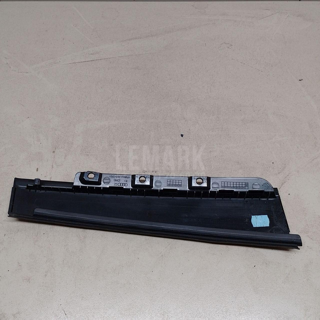 Накладка двери задней правой для  BMW 5-serie E60/E61 2003-2009