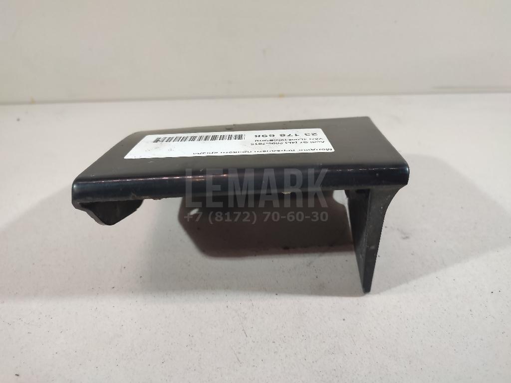 Молдинг переднего правого крыла для  BMW 4-serie G22/G23 2020
