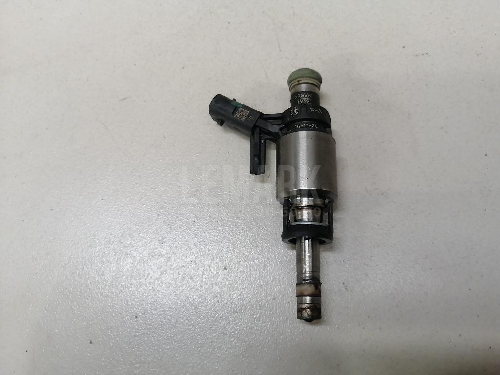 Форсунка инжекторная электрическая 06G906036B VAG