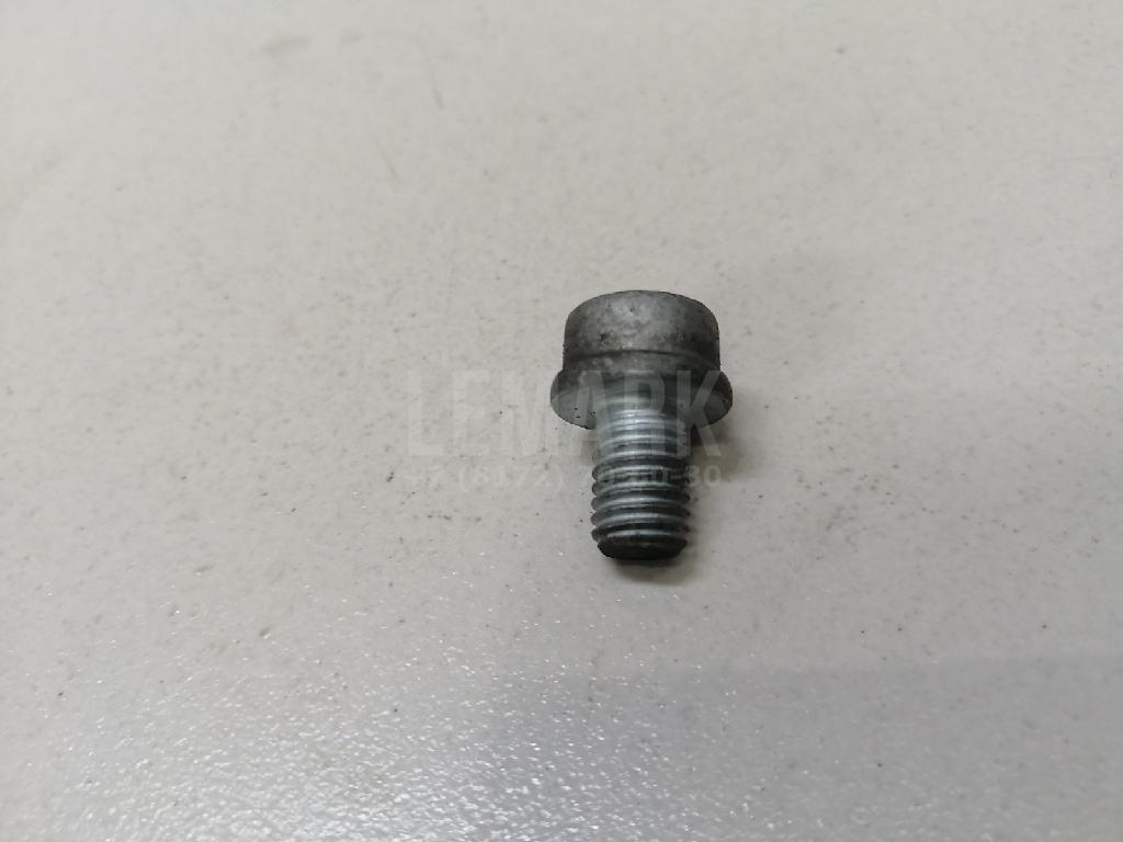 Болт N91052201 VAG