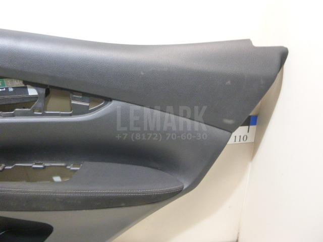 Обшивка двери задней правой 829004EA0A Nissan