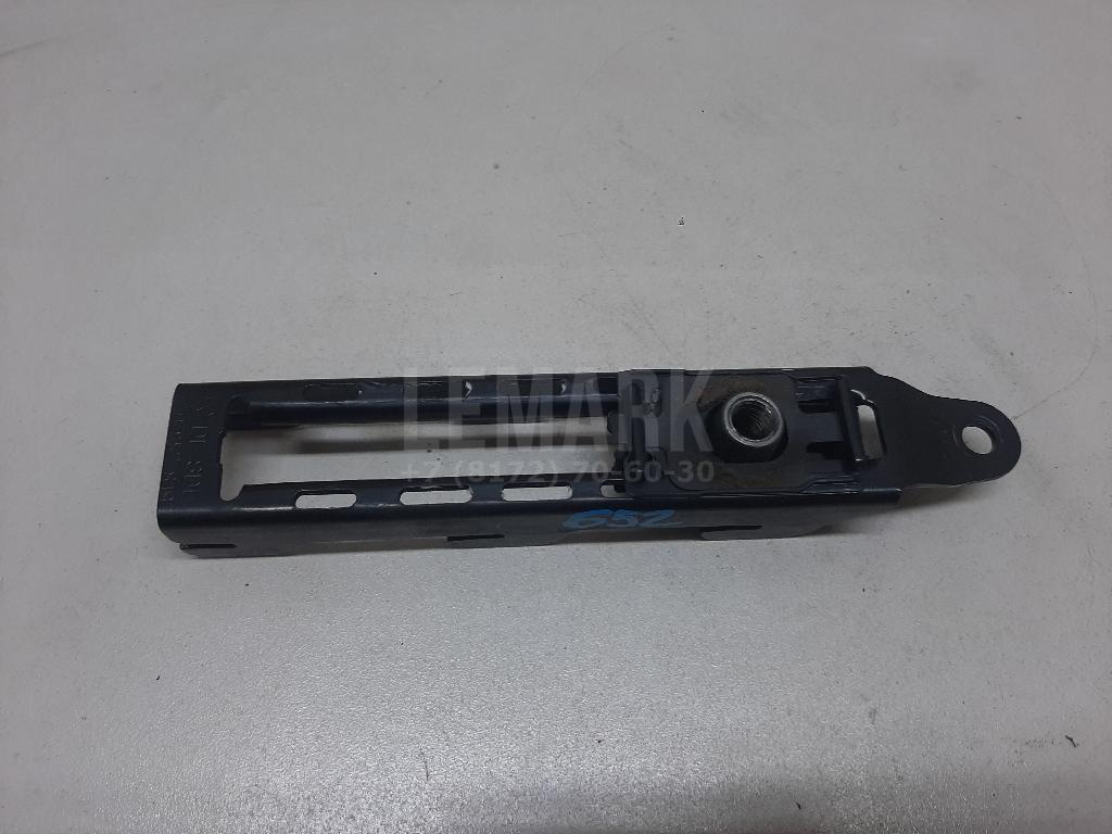Механизм регулировки ремня безопасности 1J0857819H VAG