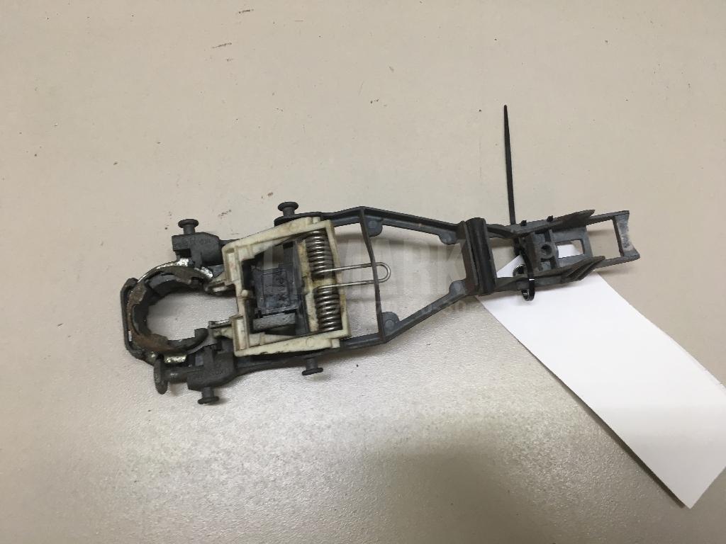 Кронштейн ручки 5J0837886B VAG