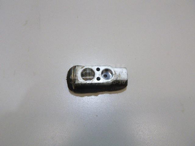 Клапан кондиционера 8851542090 Toyota