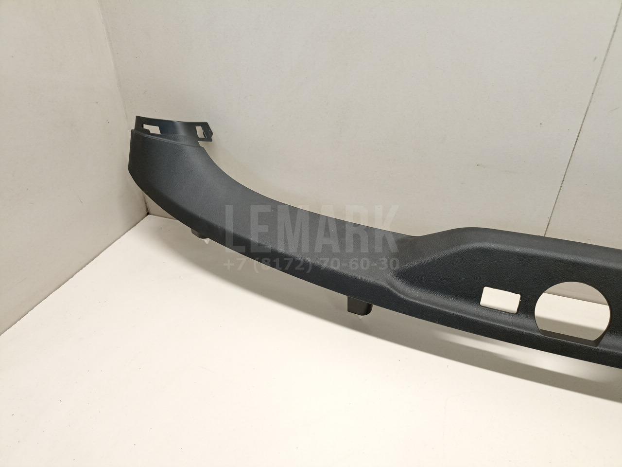 Обшивка двери багажника для  BMW 7-serie F01/F02 2008-2015