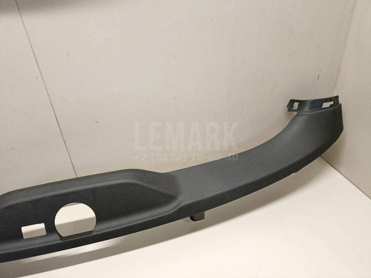 Обшивка двери багажника для  BMW 7-serie F01/F02 2008-2015
