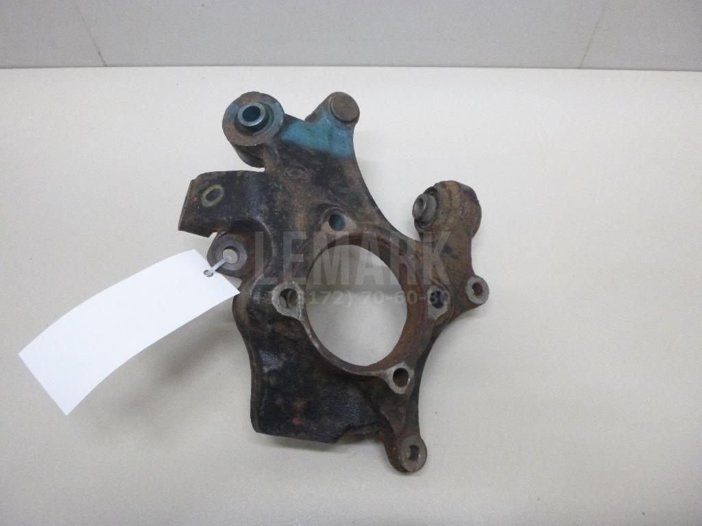 Кулак поворотный задний правый 527202P000 Hyundai-Kia
