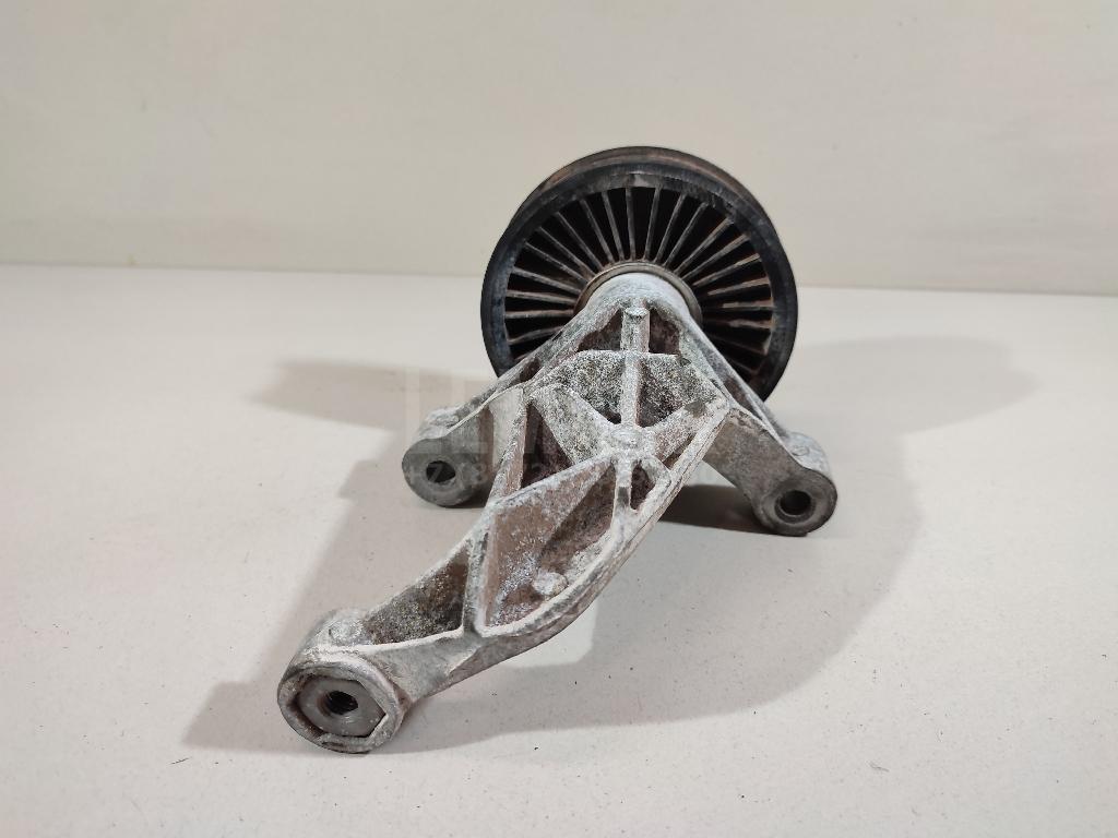 Кронштейн ролика для  BMW 6-serie E63 2004-2009