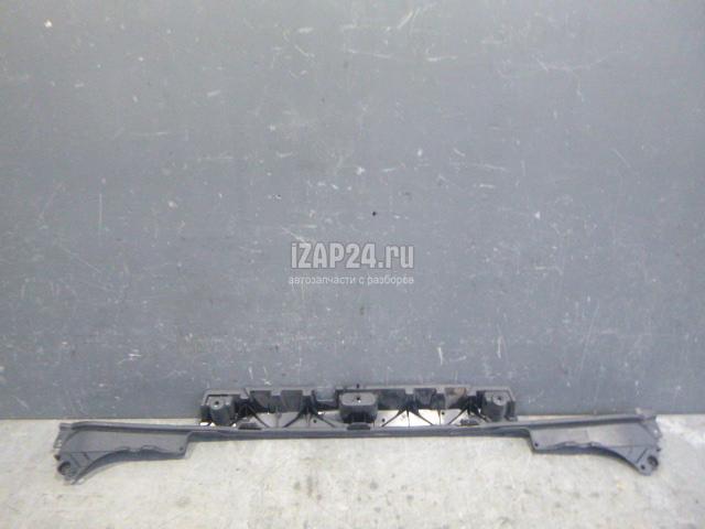 LR037923 Направляющая заднего бампера Land Rover Range Rover IV 2013