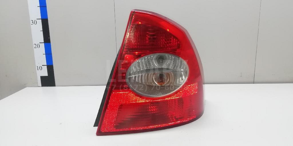Фонарь задний правый 1333832 Ford
