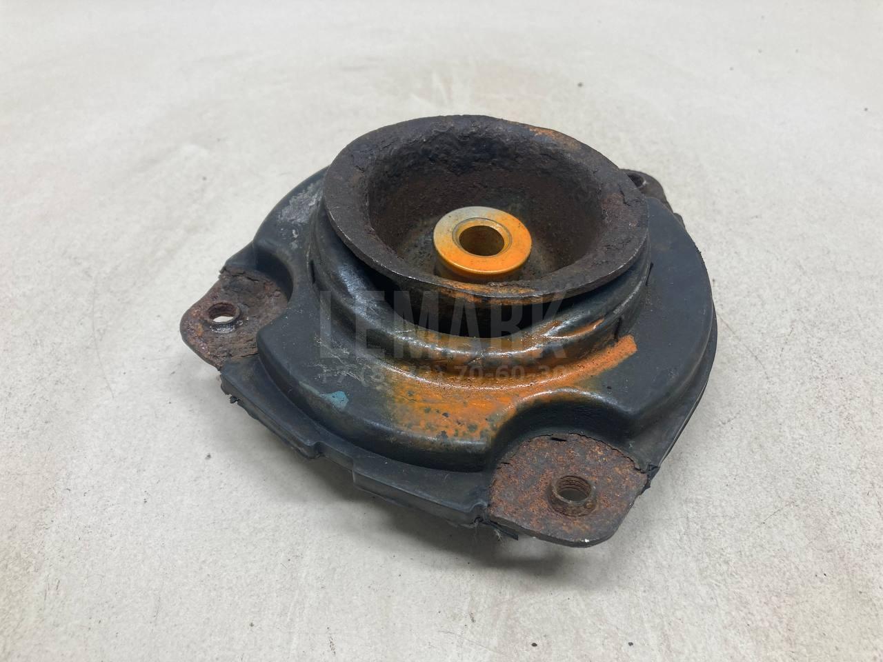 Опора переднего амортизатора левая 543200919R Renault