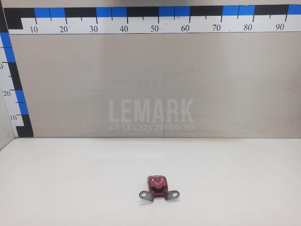 Петля двери 824204P00A Nissan