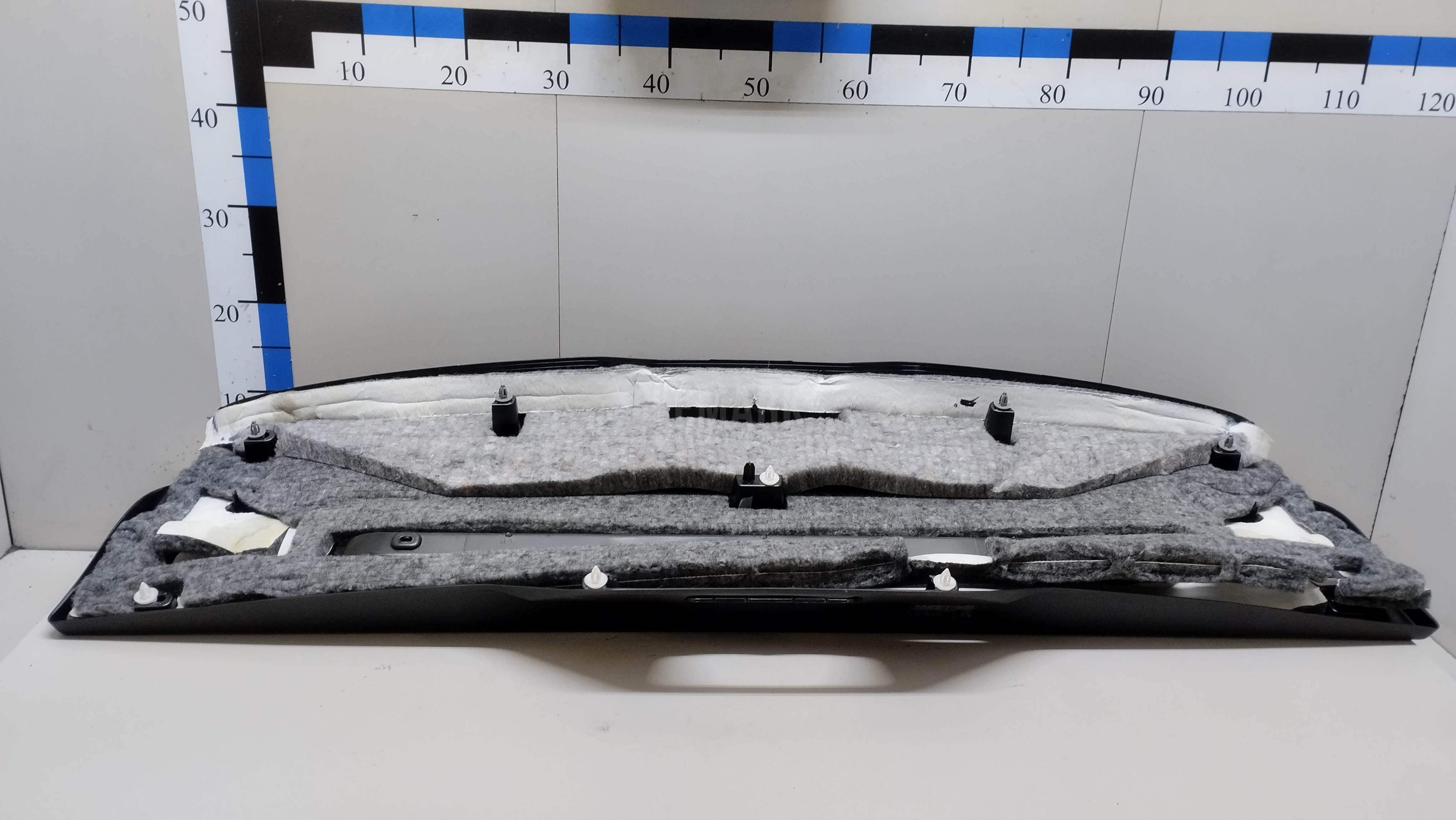 Обшивка двери багажника для  Ford Escape EUR 2007-2009