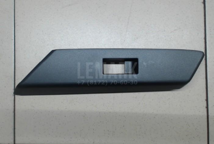 Накладка декоративная 7427242030C0 Toyota