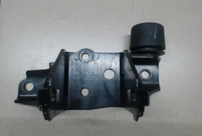 Кронштейн КПП левый 1232553020 Toyota