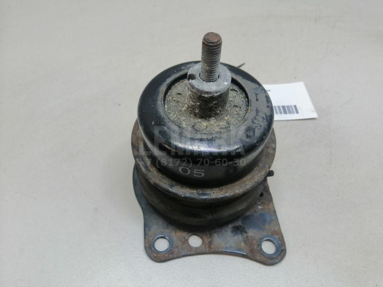 Опора двигателя правая 6R0199167B VAG