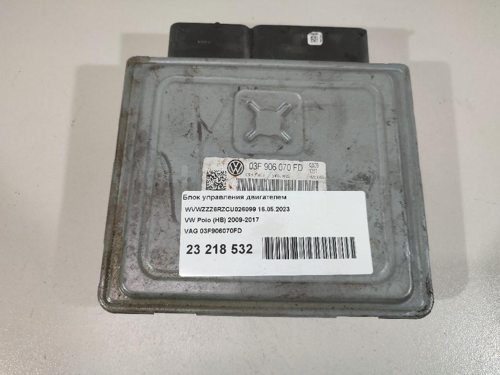 Блок управления двигателем 03F906070FD VAG