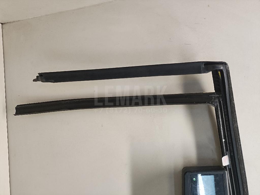 Уплотнитель стекла двери для  BMW Z4 E85/E86 2002-2008